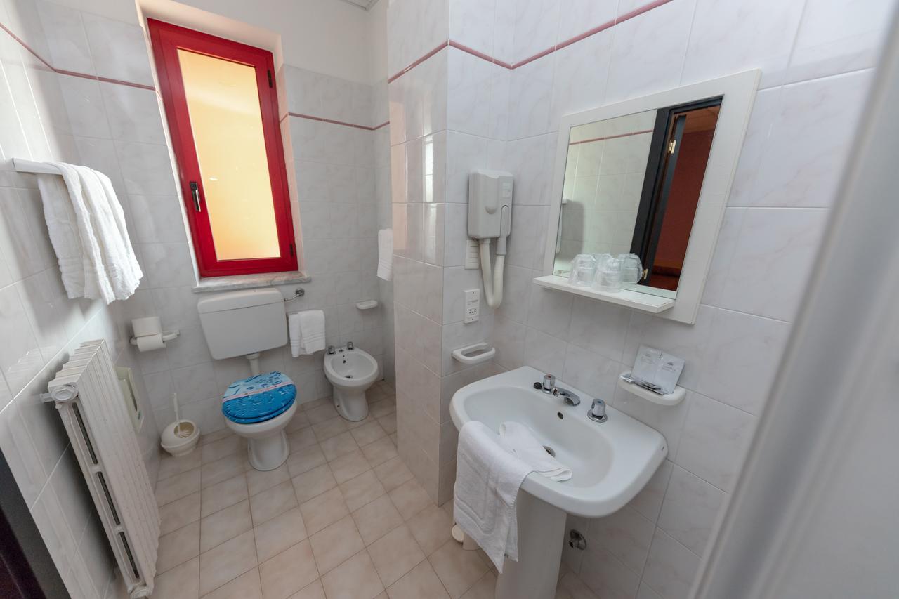 Albergo Dei Gelsi Мондові Екстер'єр фото